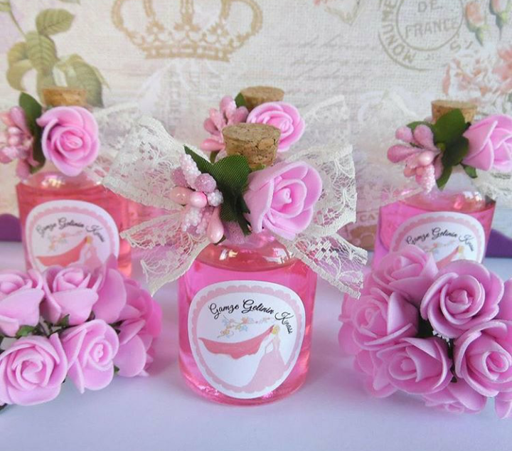 Pembe tasarım kolonya